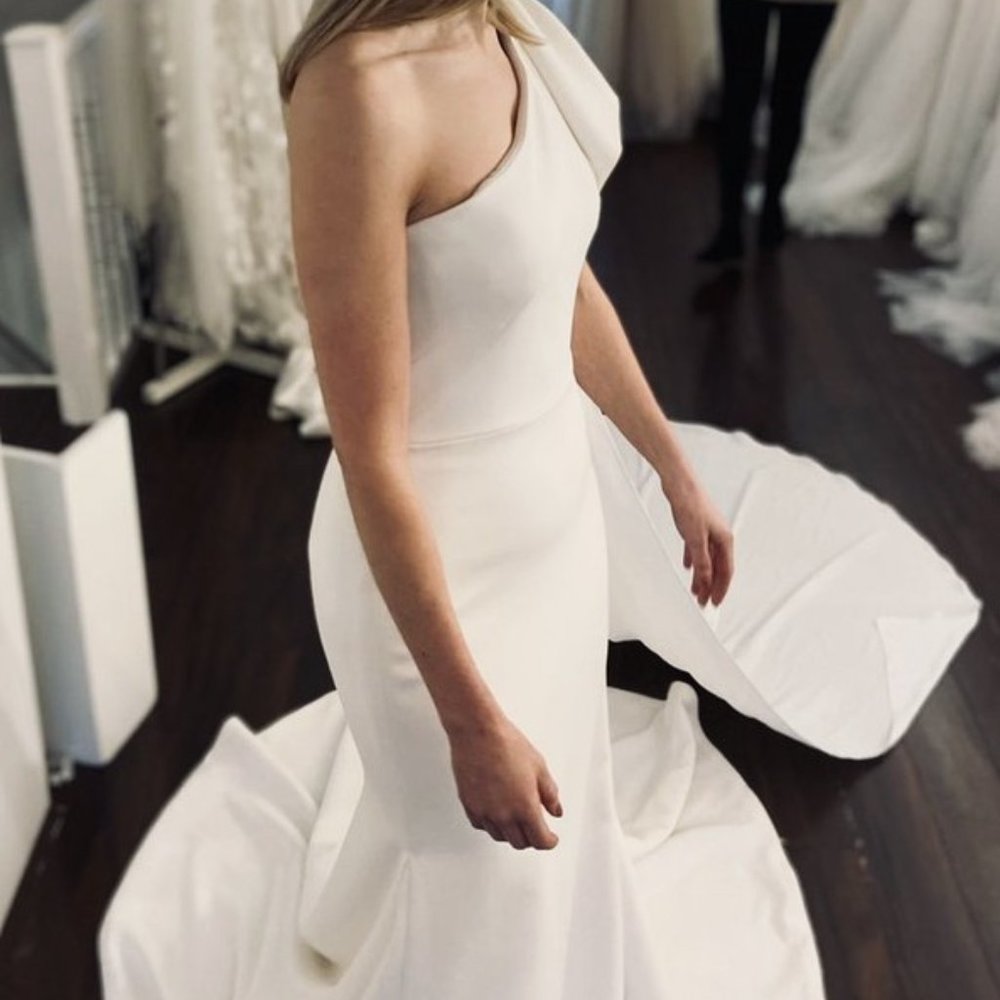 Madi Lane One Shoulder Wedding Gown - White, Size 8-10, never worn